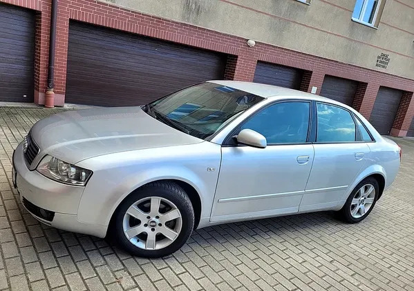 warmińsko-mazurskie Audi A4 cena 7500 przebieg: 500000, rok produkcji 2001 z Elbląg